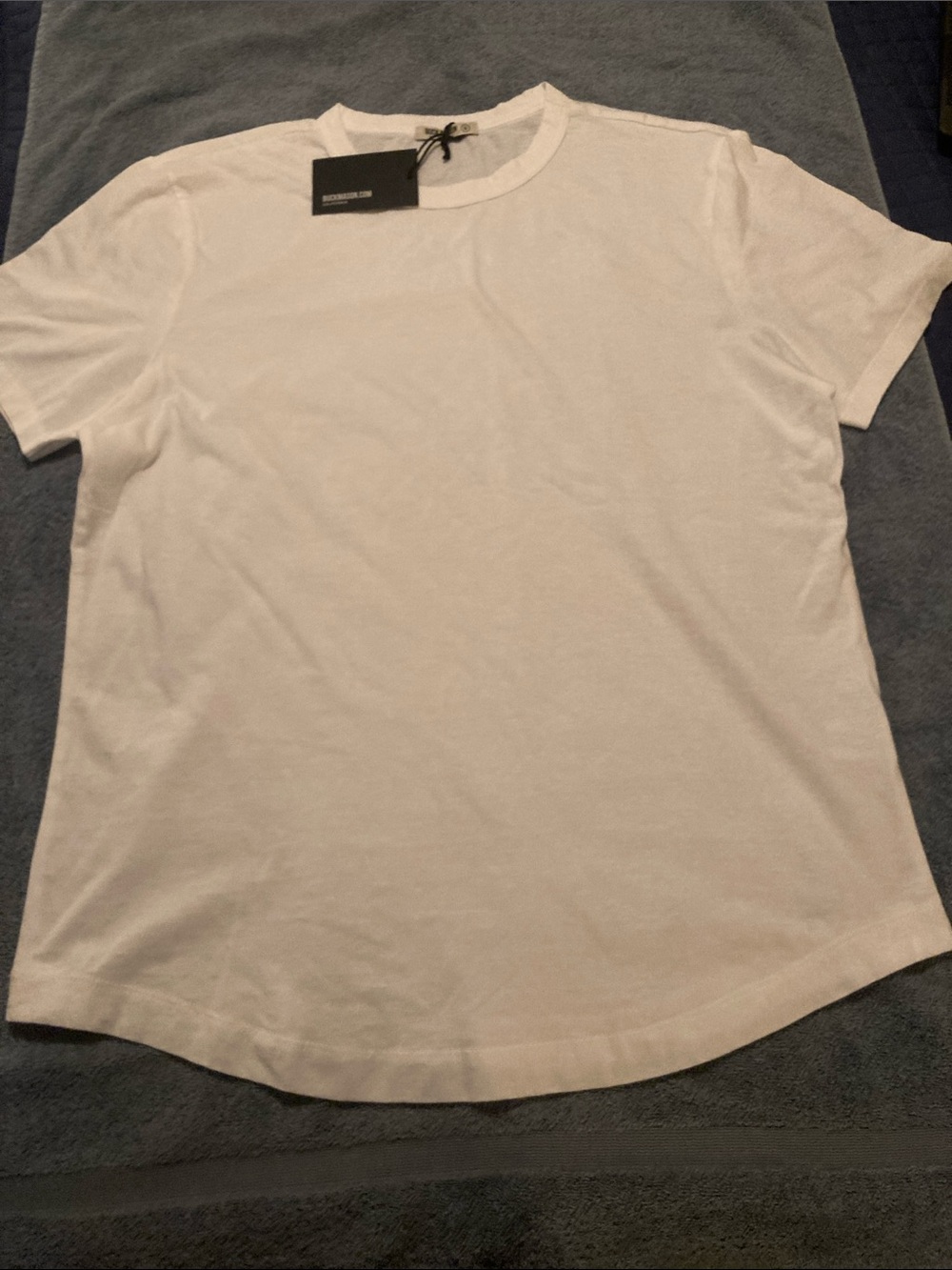 Buck Mason white Pima Curved Hem tee -M